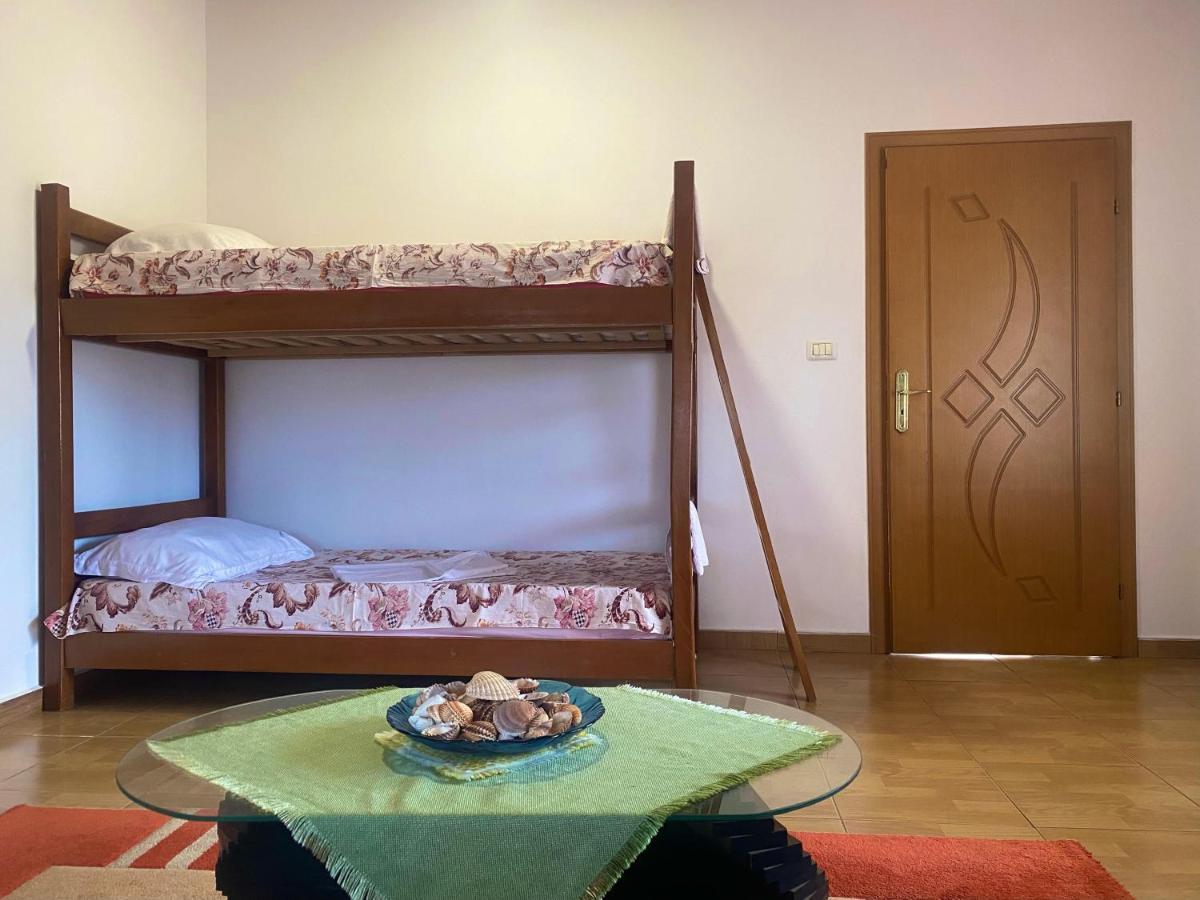 Happy Corner Guest House Shkodra Exterior foto